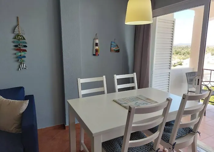 アパート Ninho Azul